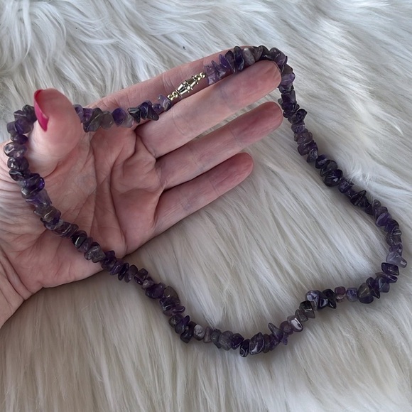 Beautiful Amethyst Puka Necklace - Picture 1 of 7